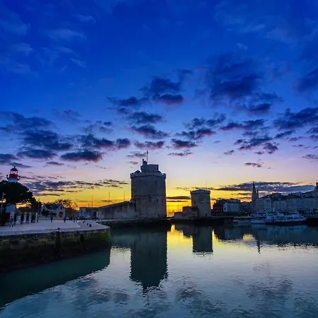 Blue Cosy Et Calme Proche Du Centre Avec Tv Et Wifi